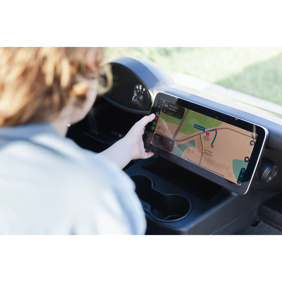 MadJax Kinnect XSeries 12.3″ Display Screen